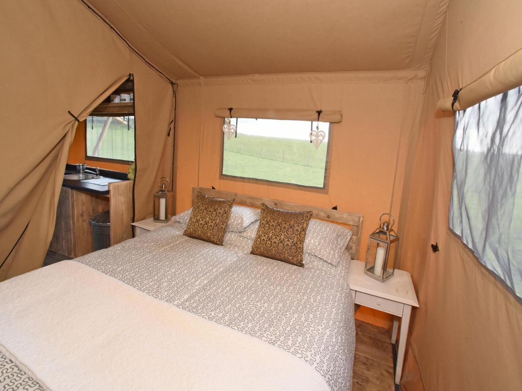 Carr'S Hill Luxury Safari Tents Denny Habitación foto
